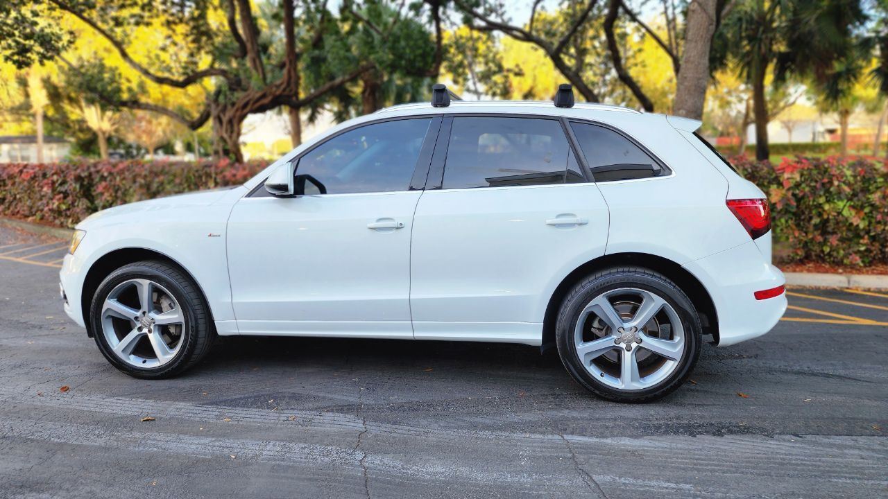 2014 Audi Q5  - $15,900