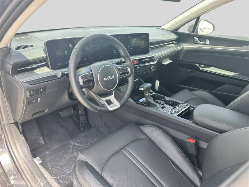 2025 Kia K5 EX