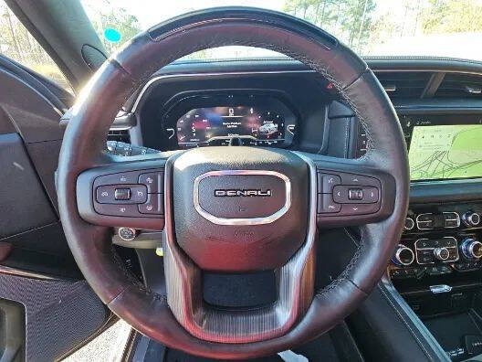 2023 GMC Yukon XL Denali Ultimate