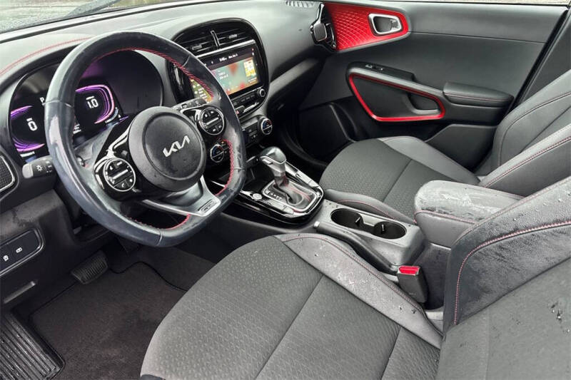 2025 Kia Soul GT-Line