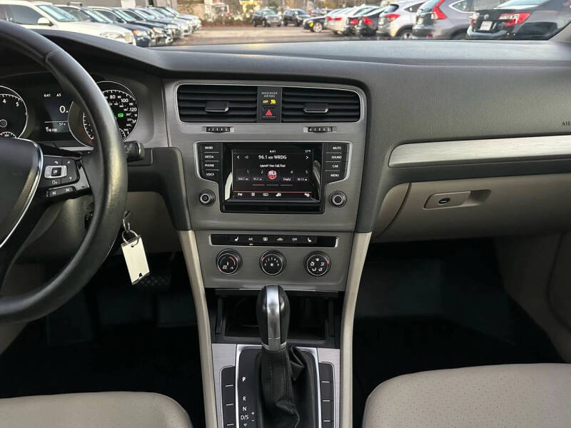 2015 Volkswagen Golf