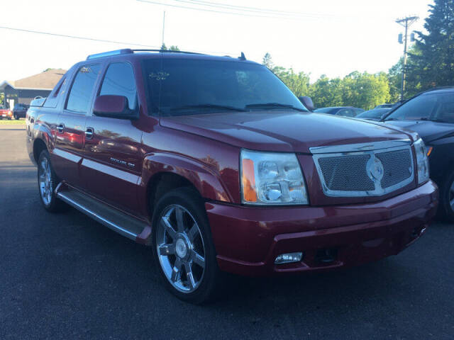 2006 Cadillac Escalade EXT for sale at Bob and Jill's Drive and Buy in Bemidji, MN