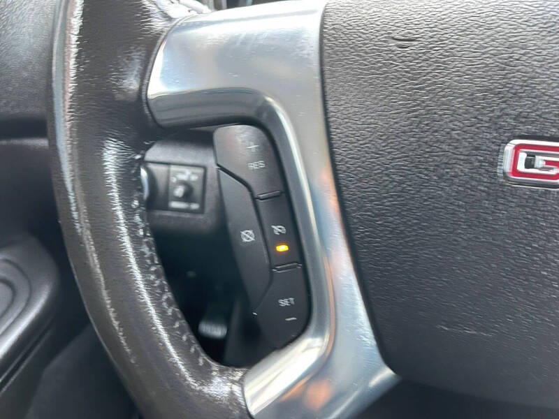2016 GMC Acadia SLE-1