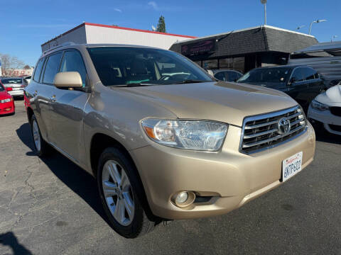 2010 Toyota Highlander for sale at Roseville Car Group in Roseville CA