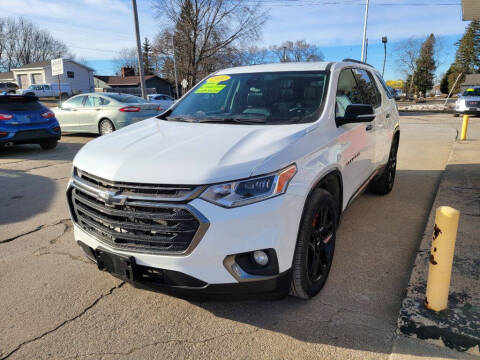 2020 Chevrolet Traverse for sale at Clare Auto Sales, Inc. in Clare MI