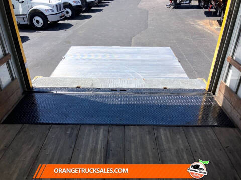 2019 International DuraStar 4300