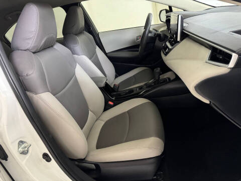 2020 Toyota Corolla Hybrid LE