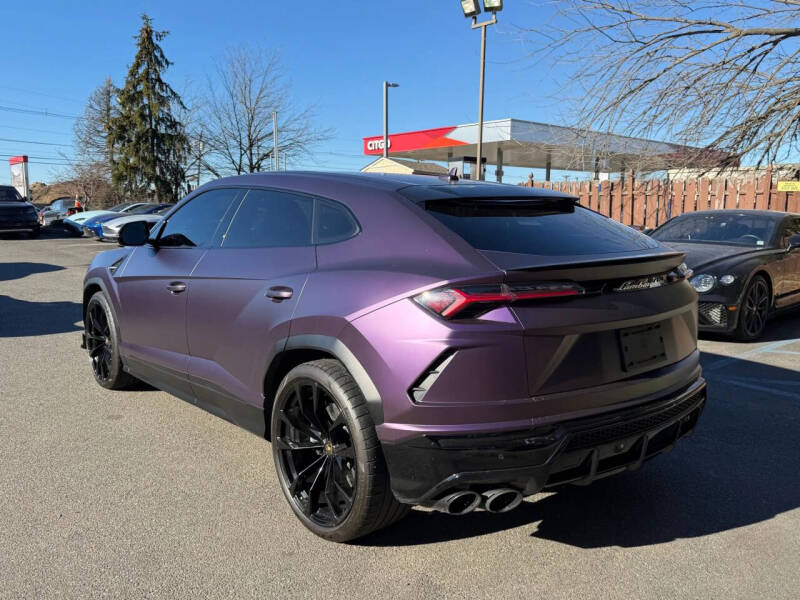 2020 Lamborghini Urus