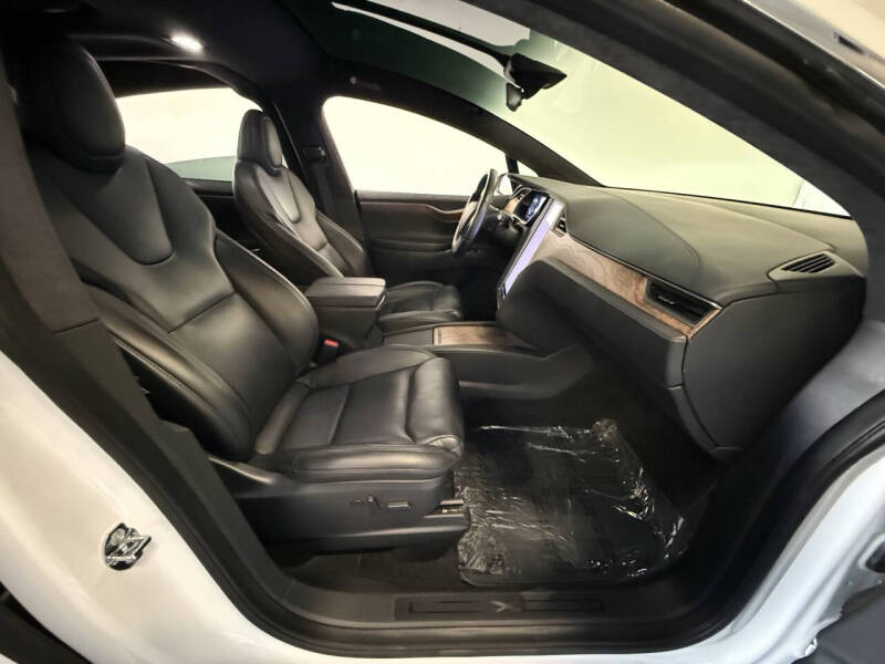 2020 Tesla Model X Long Range Plus