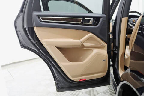 2019 Porsche Cayenne S