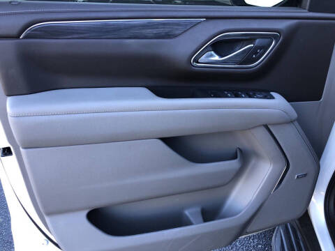 2022 GMC Yukon XL SLT