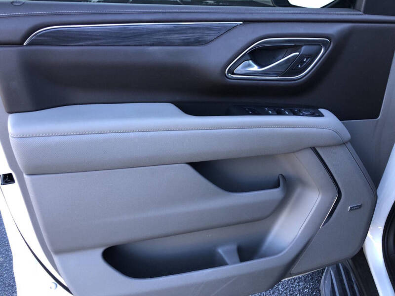 2022 GMC Yukon XL SLT