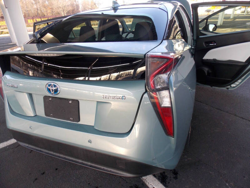2017 Toyota Prius Three