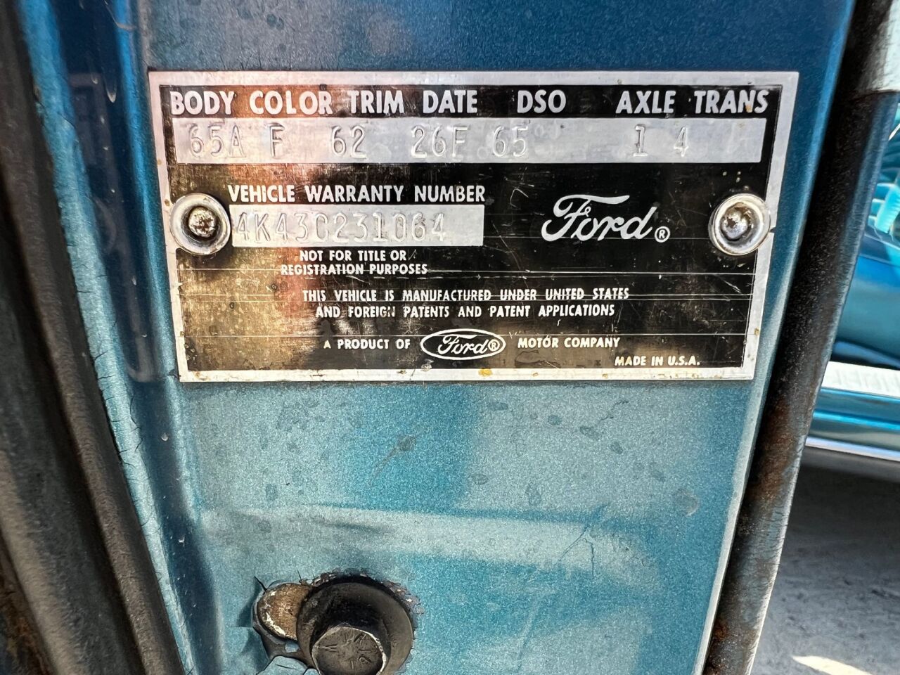 1964 Ford Fairlane 500 25