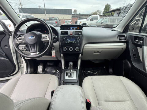 2015 Subaru Forester 2.5i Limited