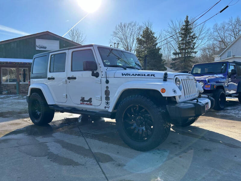 2016 Jeep Wrangler Unlimited Sahara photo 6