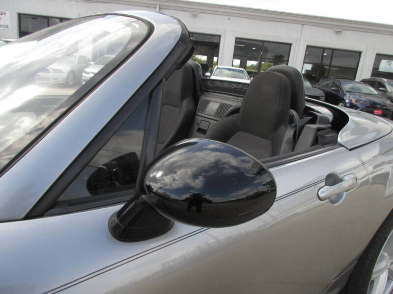 2015 Mazda MX-5 Miata Club