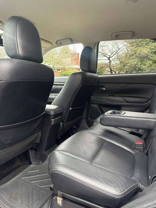 2017 Mitsubishi Outlander SEL