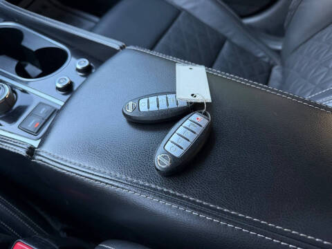 2016 Nissan Maxima Platinum