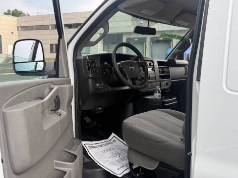2016 GMC Savana 2500