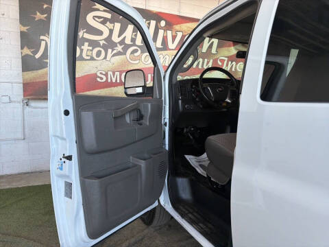 2017 Chevrolet Express LS 2500