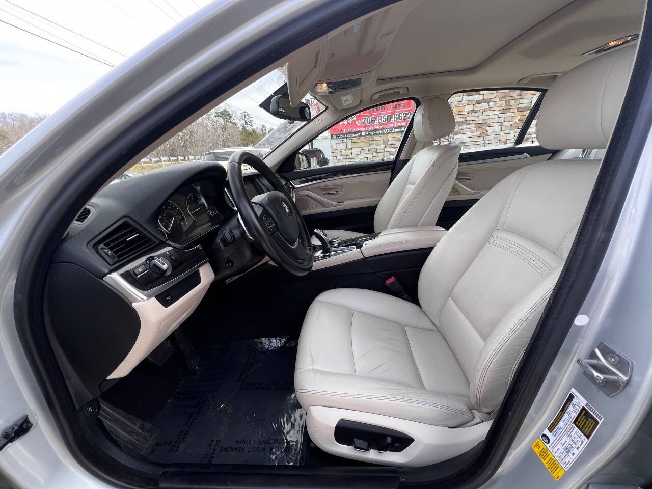 2016 BMW 5 Series 528i - Photo 14