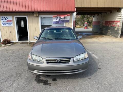 2001 Toyota Camry for sale at M&L Auto, LLC in Clyde NC