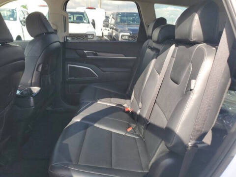 2024 Kia Telluride LX