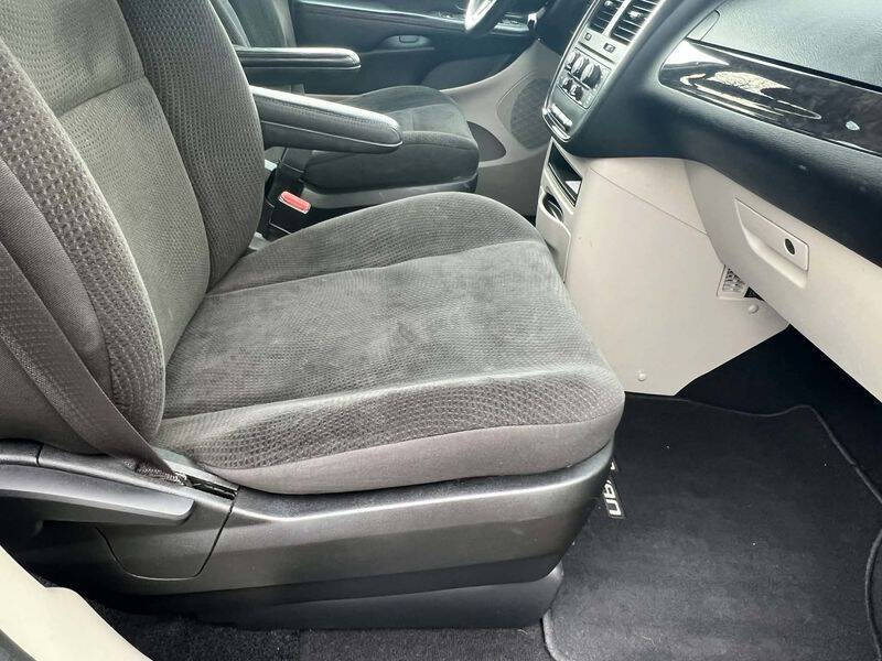 2017 Dodge Grand Caravan SE