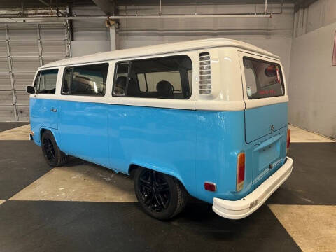 1977 Volkswagen Bus