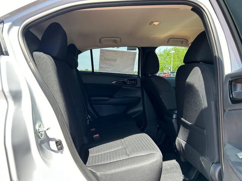 2024 Mitsubishi Eclipse Cross LE