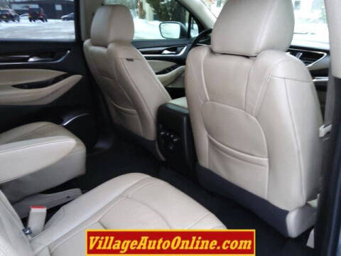 2018 Buick Enclave Essence