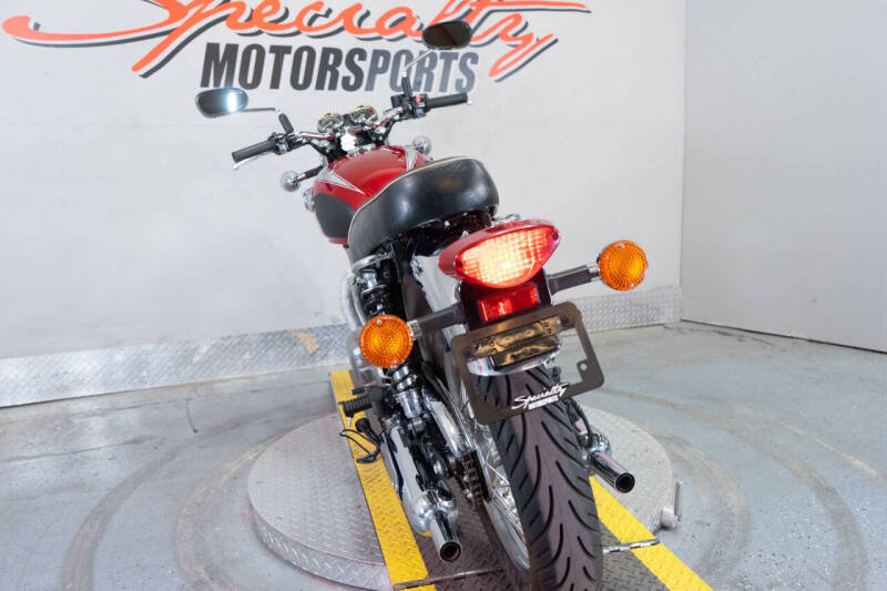 2022 Kawasaki W800