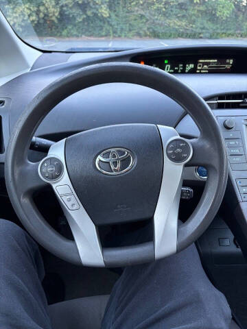 2015 Toyota Prius Two