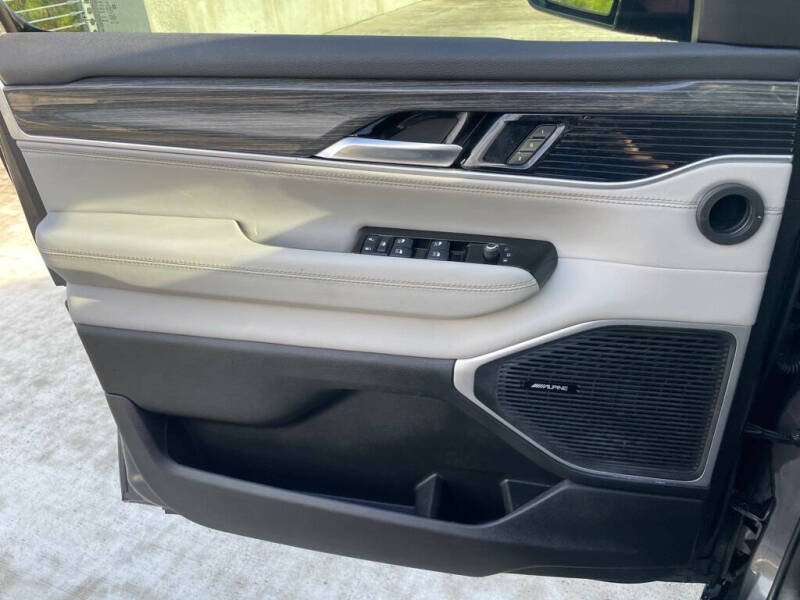 2022 Jeep Wagoneer Series II