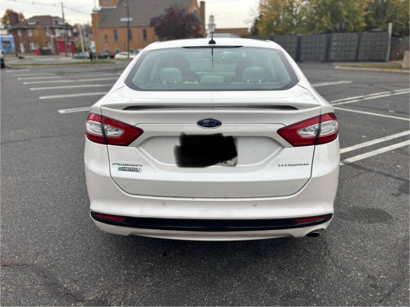 2016 Ford Fusion Energi Titanium