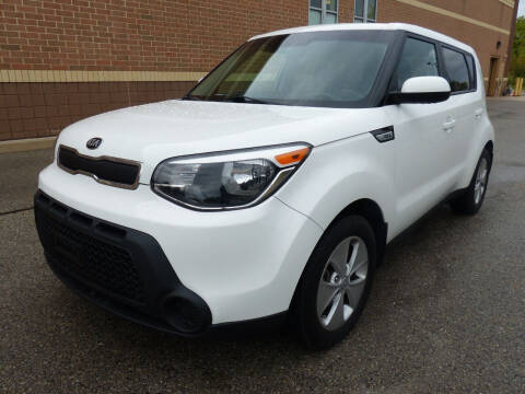 2016 Kia Soul for sale at Macomb Automotive Group in New Haven MI