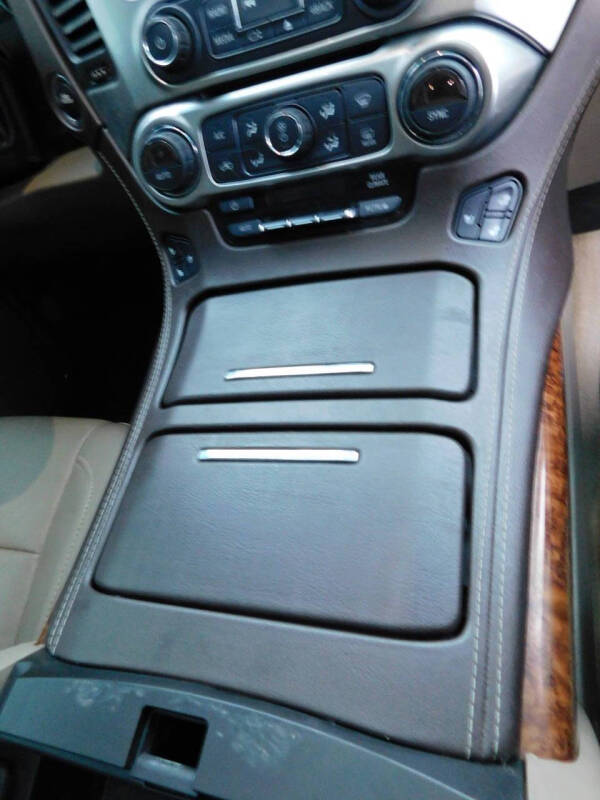 2017 Chevrolet Suburban Premier