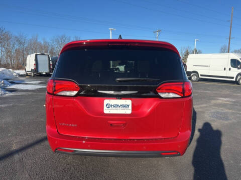 2026 Chrysler Voyager LX