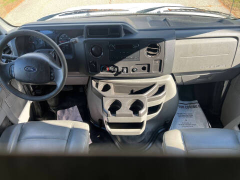 2012 Ford E-Series E-250