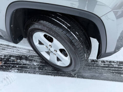 2013 Jeep Grand Cherokee Laredo