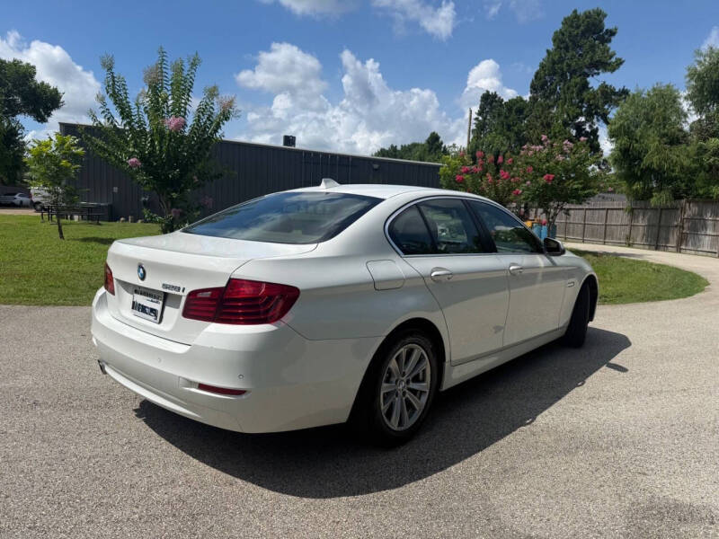 2015 BMW 5 Series 528i