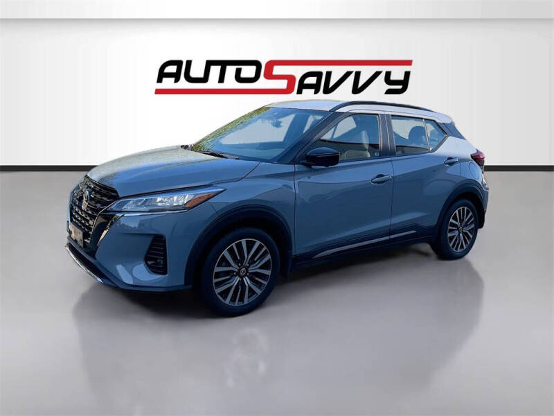 2021 Nissan Kicks SR