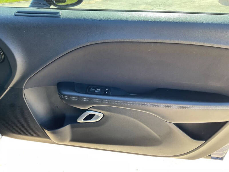 2017 Dodge Challenger