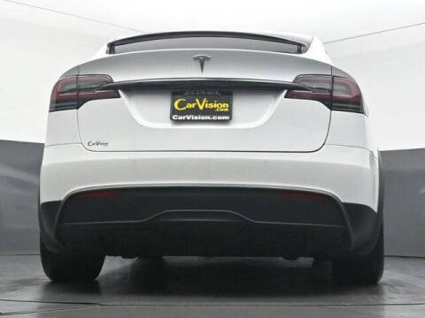 2023 Tesla Model X Standard Range