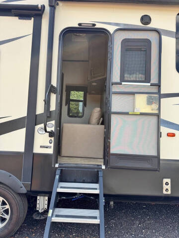 2019 KZ RV Durango