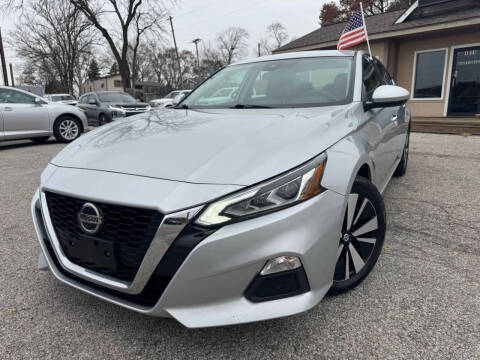 2022 Nissan Altima 2.5 SV