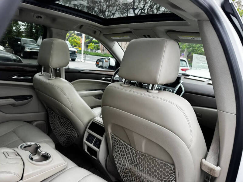2012 Cadillac SRX Luxury Collection