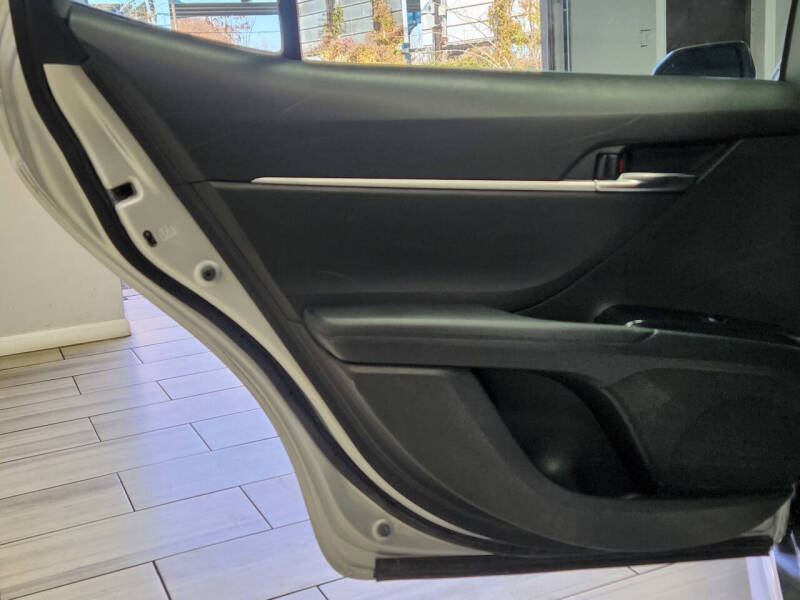 2023 Toyota Camry SE Nightshade