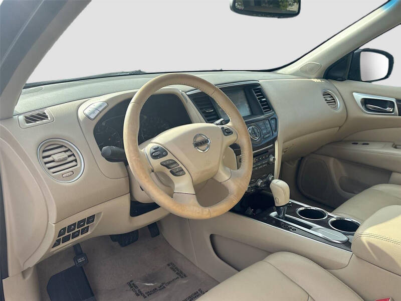 2015 Nissan Pathfinder Platinum